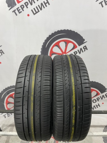 Dunlop SP Sport Maxx 050+ R17 215/55