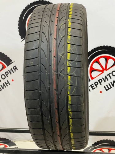 Bridgestone Potenza RE050 R17 215/45