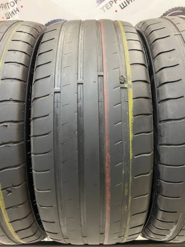 WindForce Catchfors UHP 235/45/18