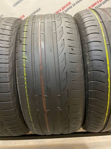Bridgestone Turanza T001 R17	245/45