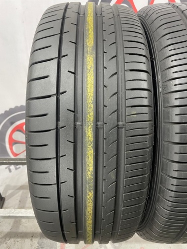 Dunlop SP Sport Maxx 050+ R17 215/55
